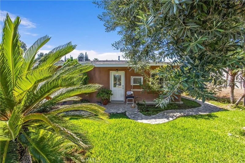 7609 El Cerrito Rd