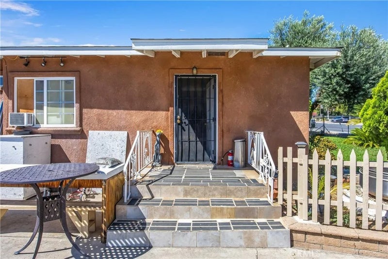7609 El Cerrito Rd