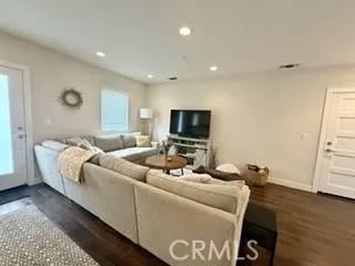 3070 Rockview Pl