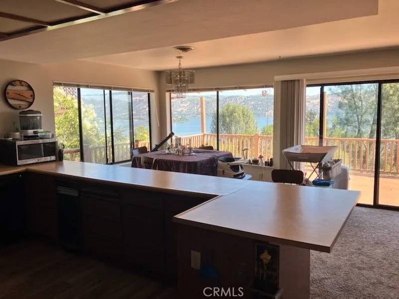 3410 Toyon Court