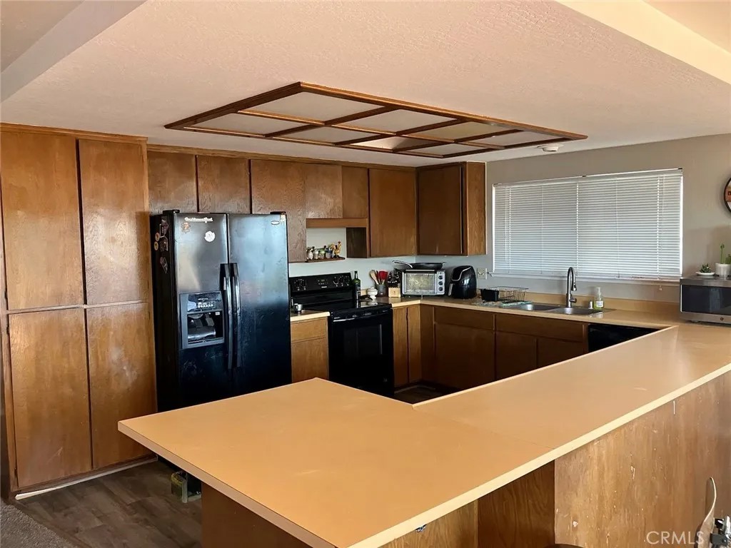 3410 Toyon Court