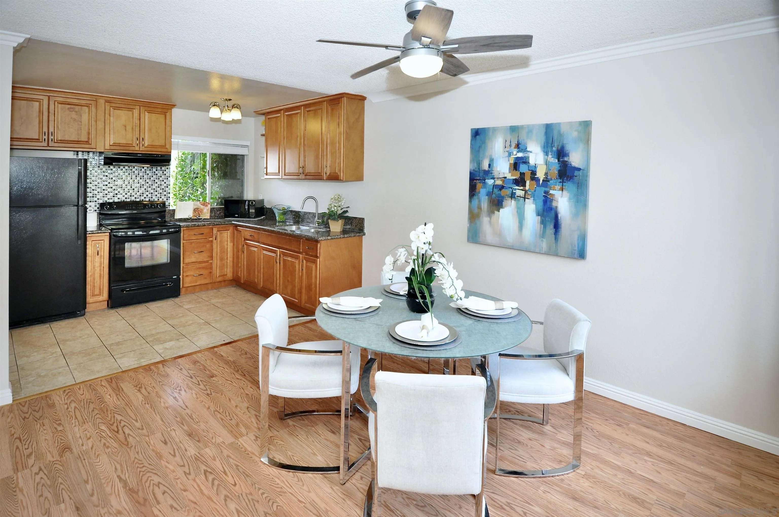 8026 Linda Vista Rd 1N