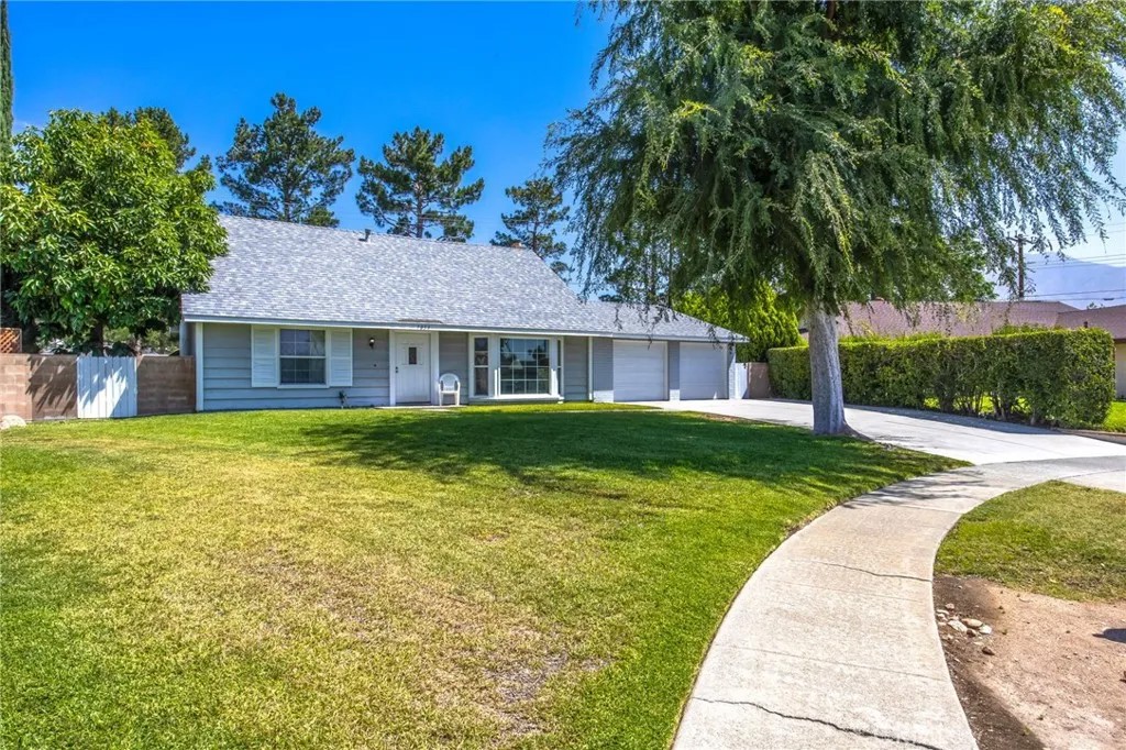 7059 Cienega