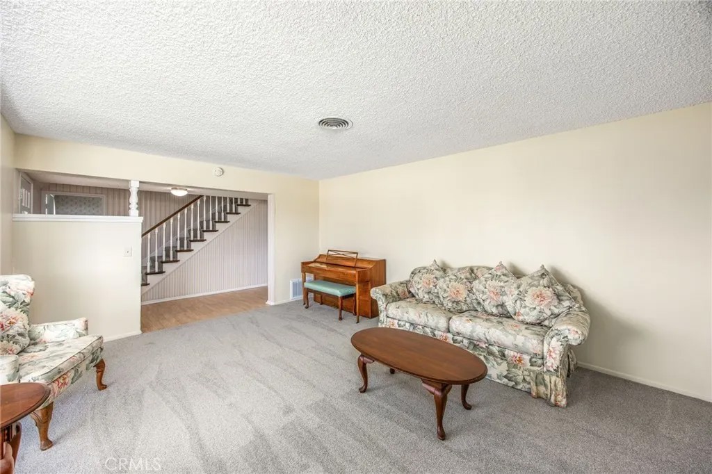 7059 Cienega