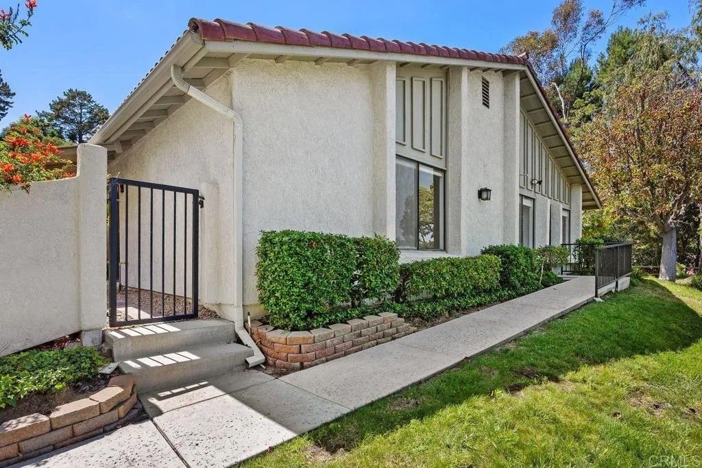 Photo of 1984 Jayton Ln, Encinitas, CA 92024 (MLS # NDP2604821)