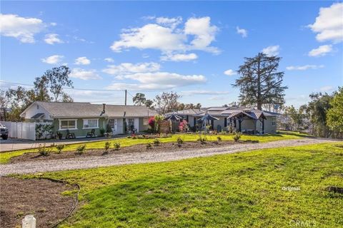 Photo of 33574 Washington Drive, Yucaipa, CA 92399 (MLS # IG26049739)