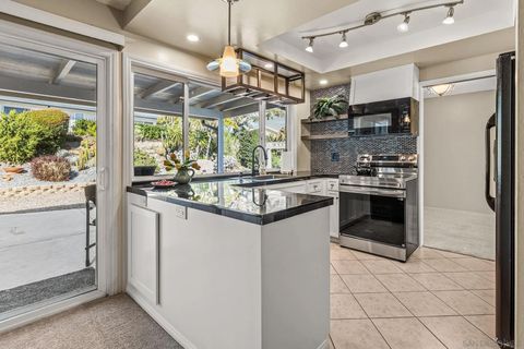 16598 Casero Rd San Diego CA 92128