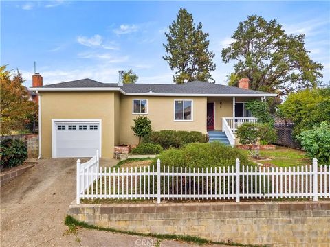 Photo of 360 3rd St, Lakeport, CA 95453 (MLS # LC25247407) Photo of 360 3rd St, Lakeport, CA 95453 (MLS # LC25247407)