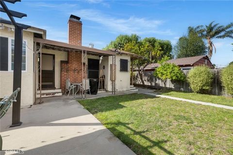 Tiny photo for 5358 Inglewood Boulevard, Culver City, CA 90230 (MLS # SR25246811)