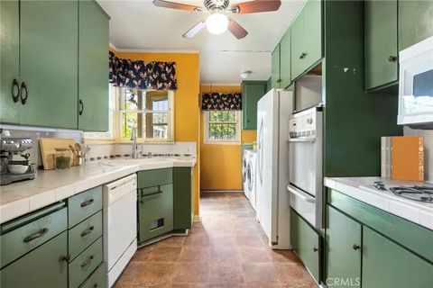 Tiny photo for 5358 Inglewood Boulevard, Culver City, CA 90230 (MLS # SR25246811)