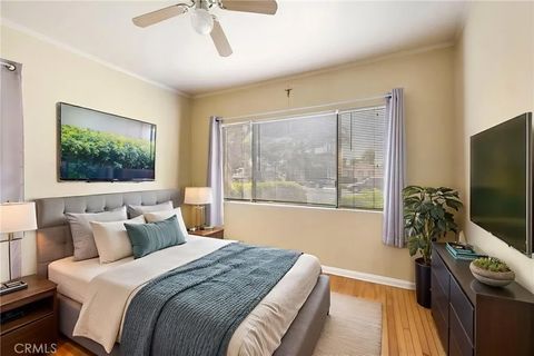 Tiny photo for 5358 Inglewood Boulevard, Culver City, CA 90230 (MLS # SR25246811)