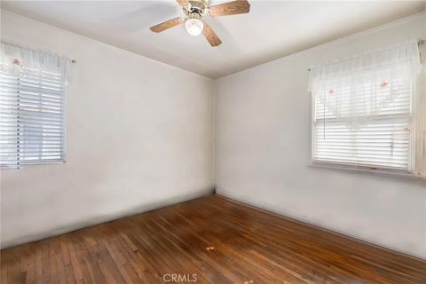 Tiny photo for 5358 Inglewood Boulevard, Culver City, CA 90230 (MLS # SR25246811)