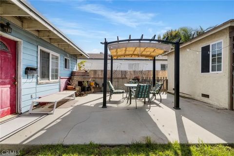 Tiny photo for 5358 Inglewood Boulevard, Culver City, CA 90230 (MLS # SR25246811)