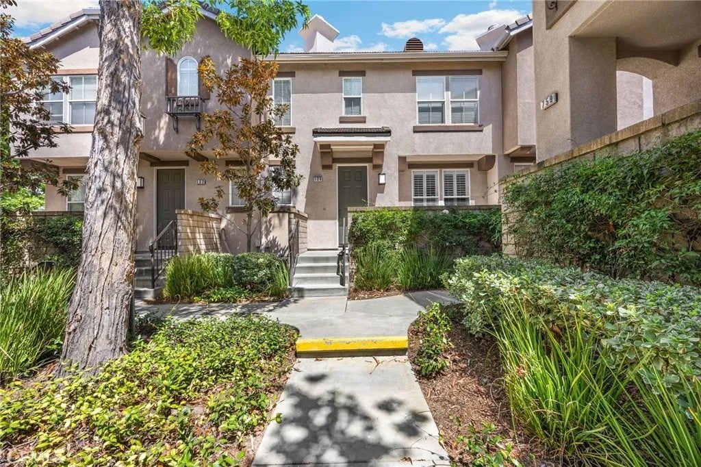 128 Shattuck Court