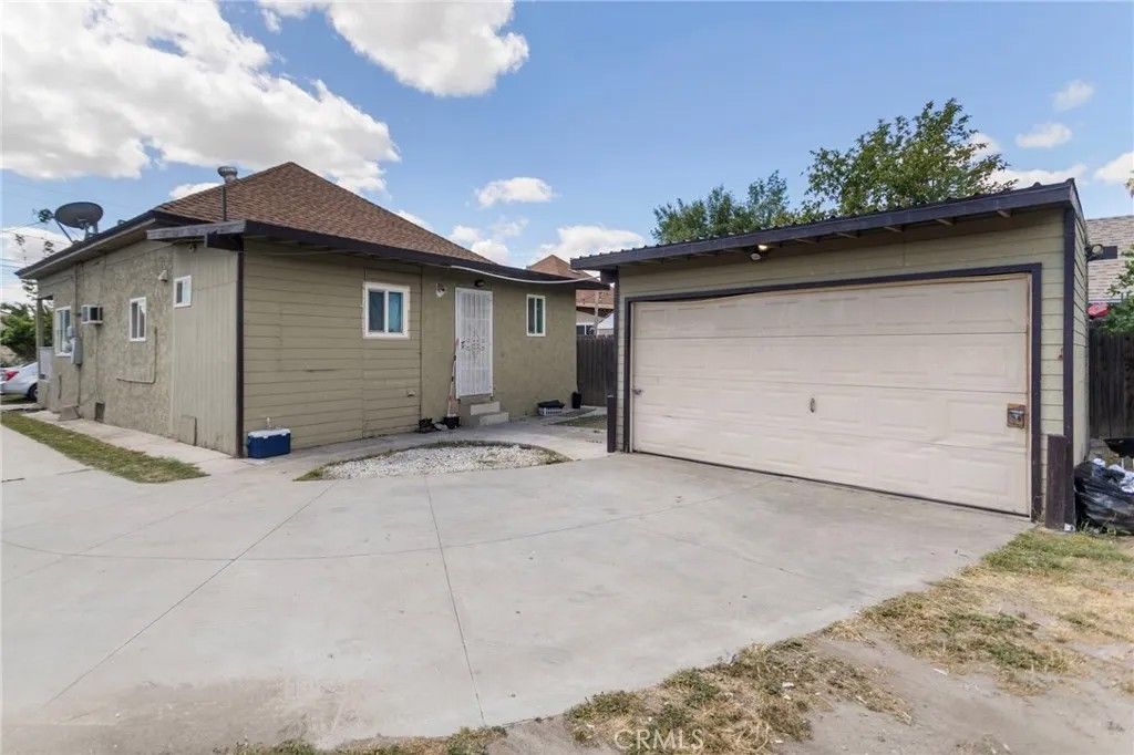 Photo of 1150 W Victoria Street, San Bernardino, CA 92411 (MLS # PW26077903)