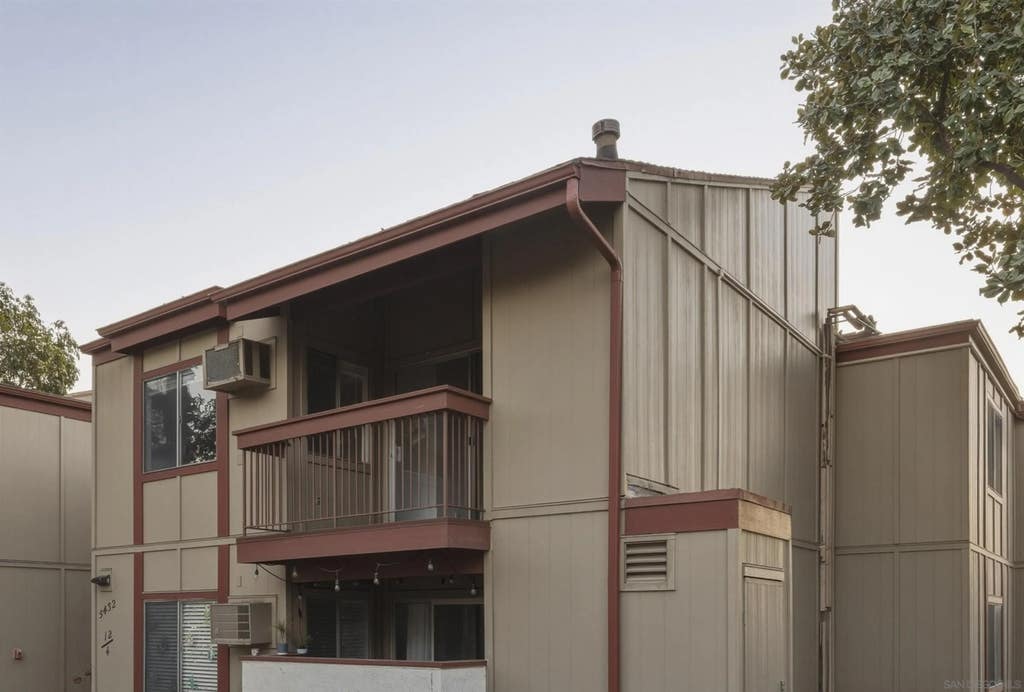 Photo of 5432 Adobe Falls Rd #12, San Diego, CA 92120 (MLS # 260013791)