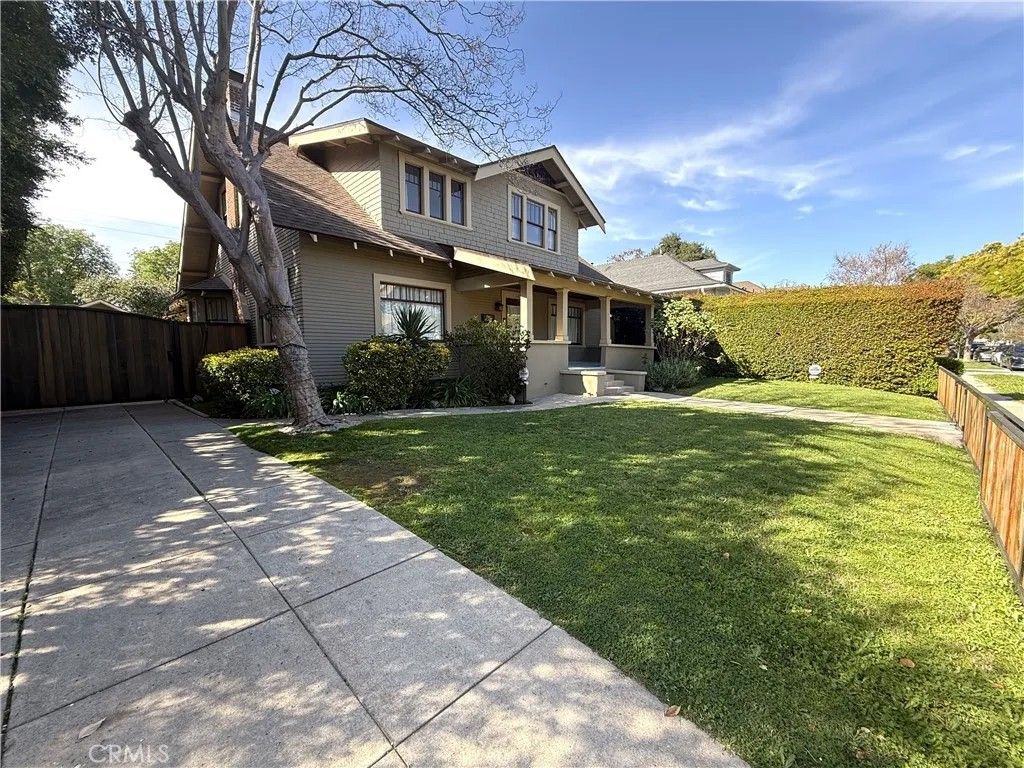 Photo of 1123 Fairview Avenue, South Pasadena, CA 91030 (MLS # TR26034421)