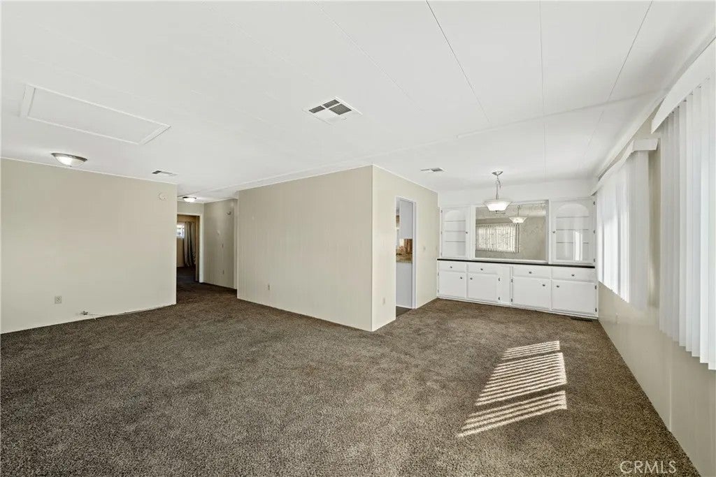 5001 W Florida 230