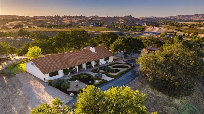 7485 Monterey