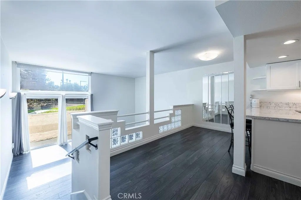 23401 Park Sorrento 3