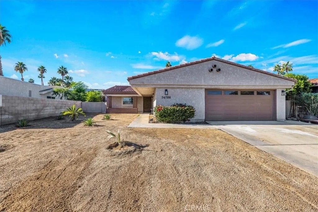 Photo of 76786 Oklahoma Ave, Palm Desert, CA 92211 (MLS # IG25266067)