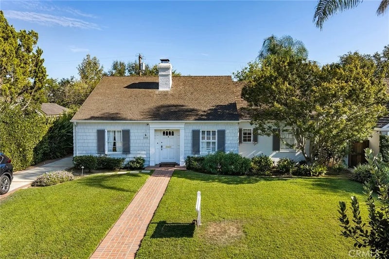 2380 Sherwood Road