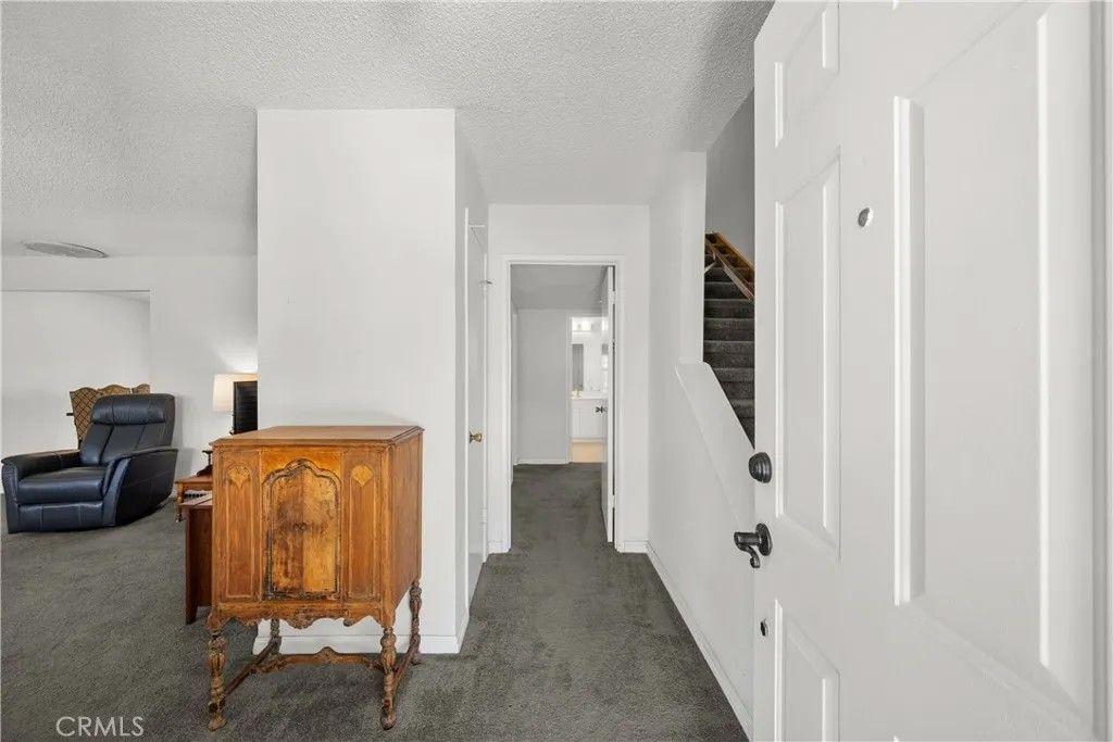 Photo of 22337 Los Tigres Drive, Saugus, CA 91350 (MLS # SR26075947)