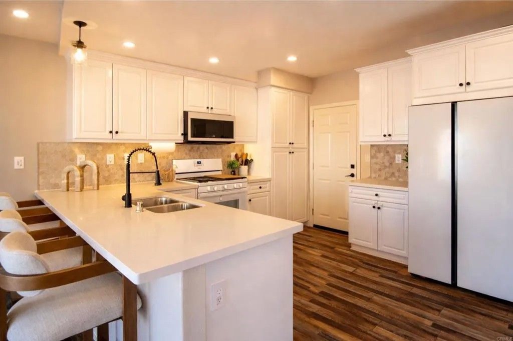 Photo of 8629 Sage Shadow Drive, Lakeside, CA 92040 (MLS # PTP2602169)