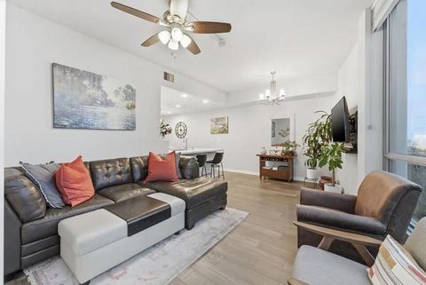 Tiny photo for 253 10Th Avenue #721, San Diego, CA 92101 (MLS # PTP2600652)