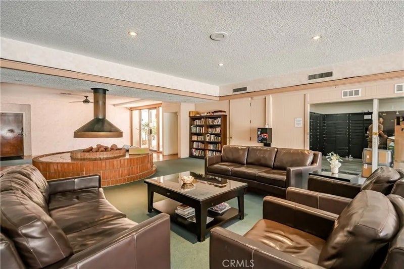 6000 Canterbury Drive D113