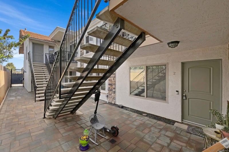 3754 Cherokee Ave #2