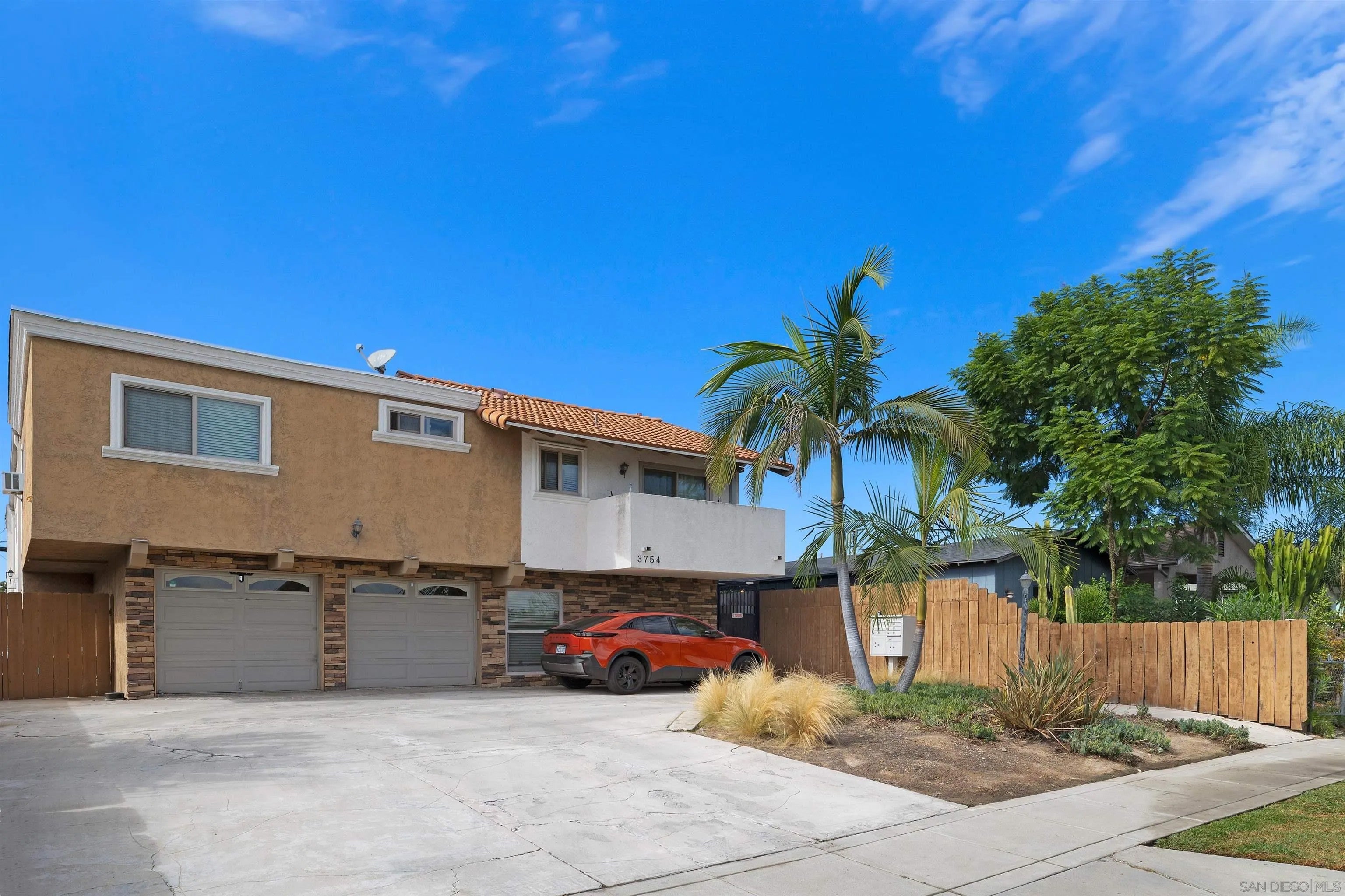 3754 Cherokee Ave #2