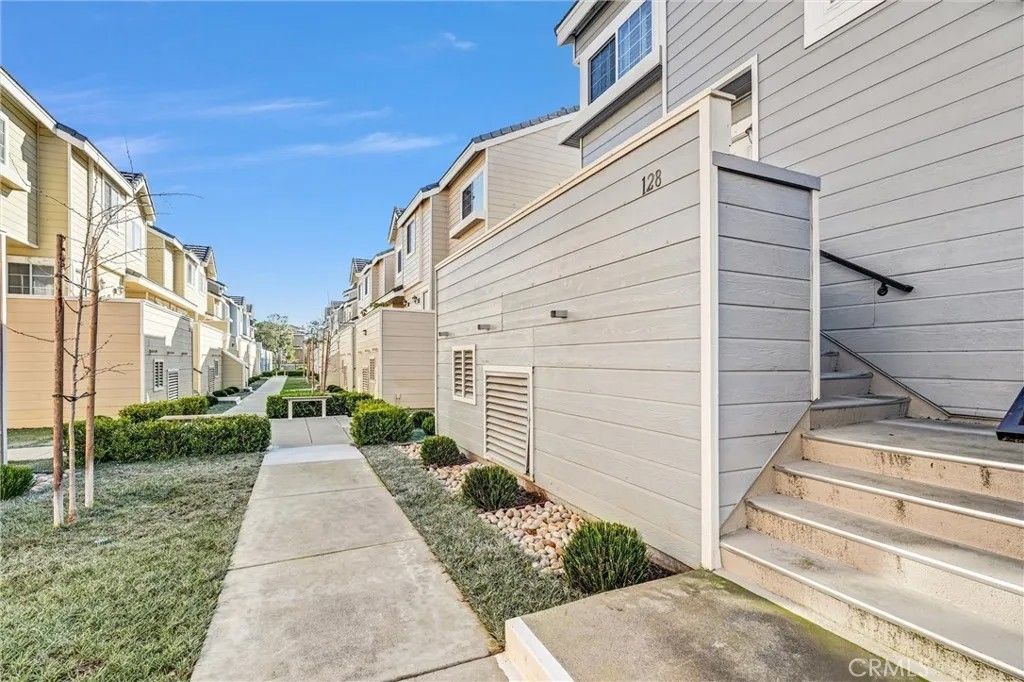 Photo of 2800 Plaza Del Amo #128, Torrance, CA 90503 (MLS # OC26009267)