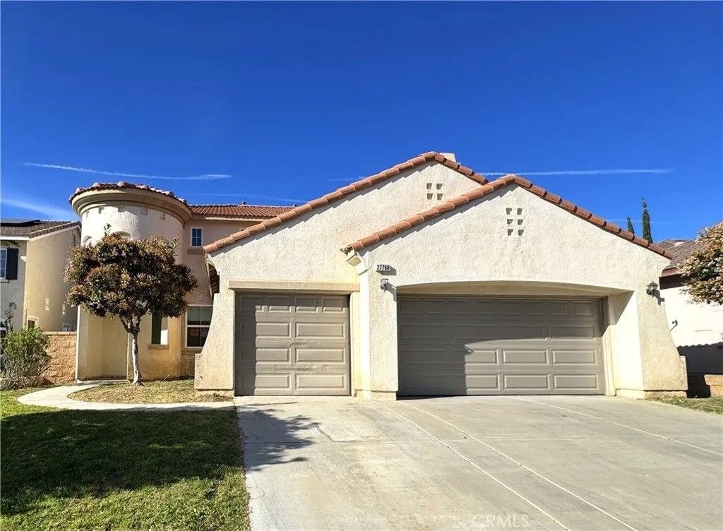 Photo of 27768 Elderberry Street, Murrieta, CA 92562 (MLS # CV26056085)