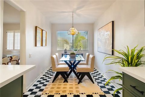 Photo of 534 S Oak Knoll Ave #103, Pasadena, CA 91101 (MLS # PF26053851)