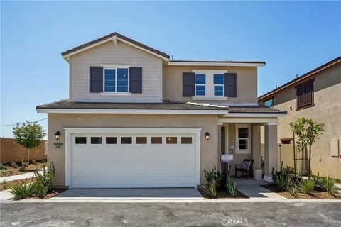 Photo of 6377 Moonfire Lane, Fontana, CA 92336 (MLS # SW26058883)