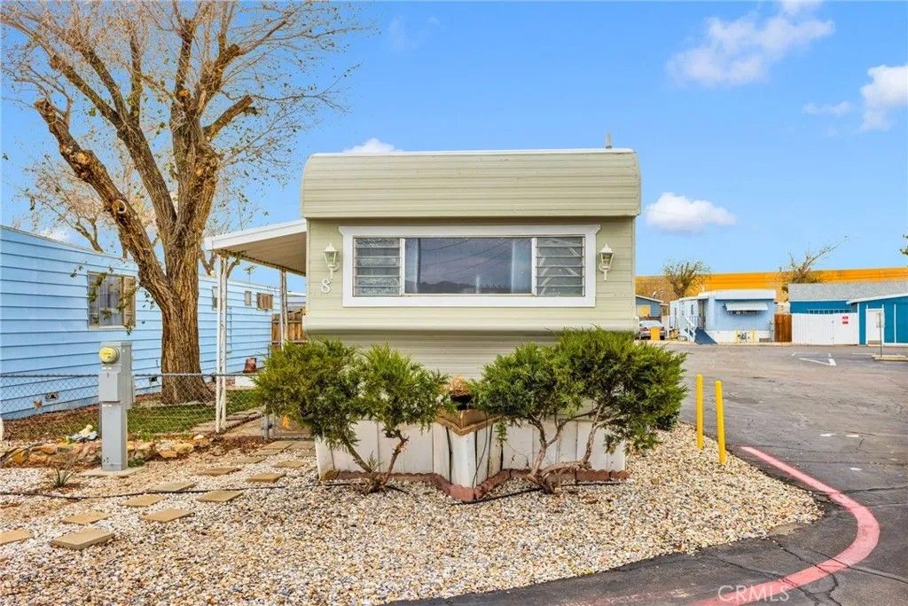 Photo of 22325 Highway 18 #8, Apple Valley, CA 92307 (MLS # HD26001167)