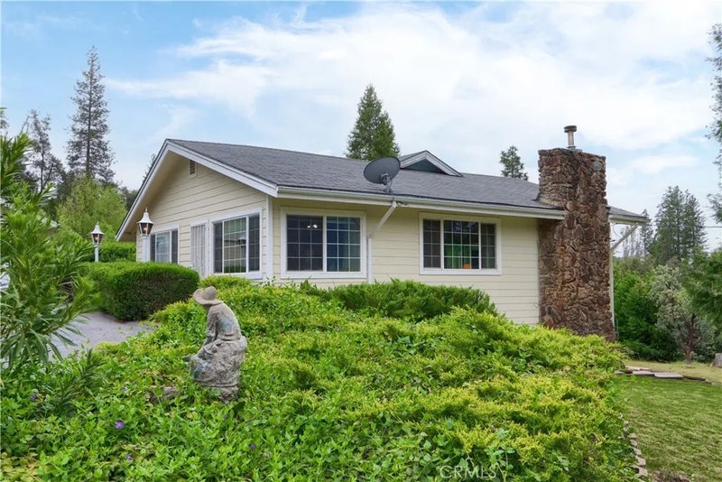 5672 Pautzke Court