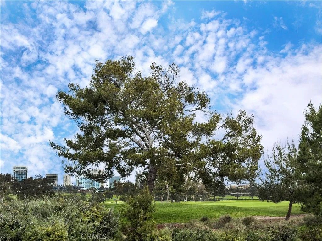 Photo of 320 Villa Point, Newport Beach, CA 92660 (MLS # LG26071448)