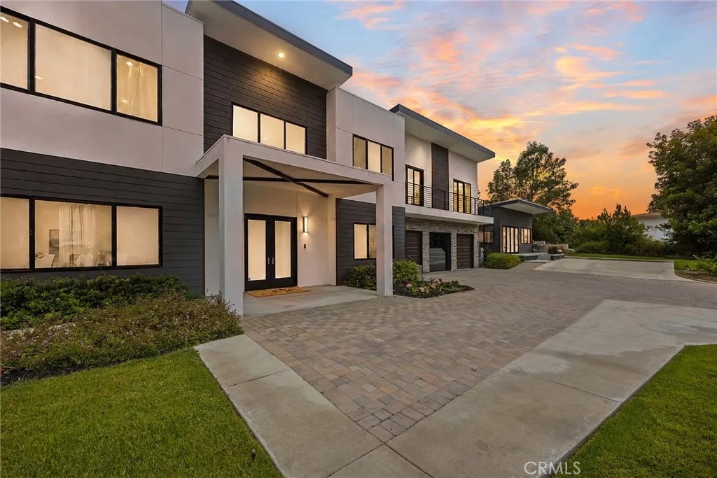 1911 Tumin Road