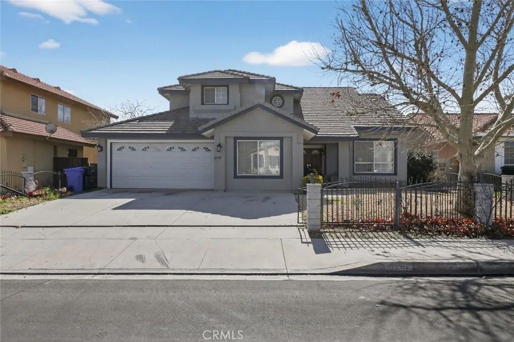 Photo of 13281 Luna Rd, Victorville, CA 92392 (MLS # SR26022191)