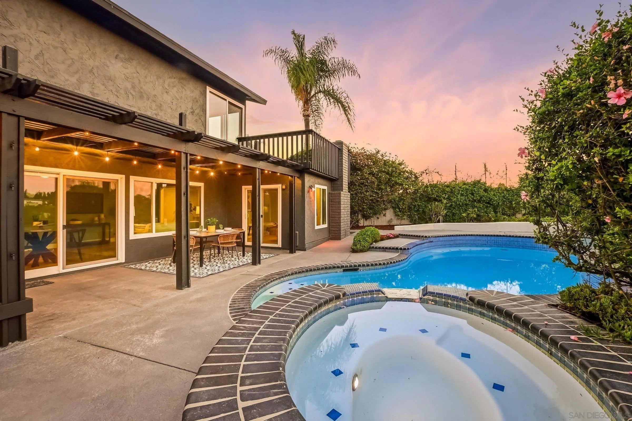 11198 Amalia Ct
