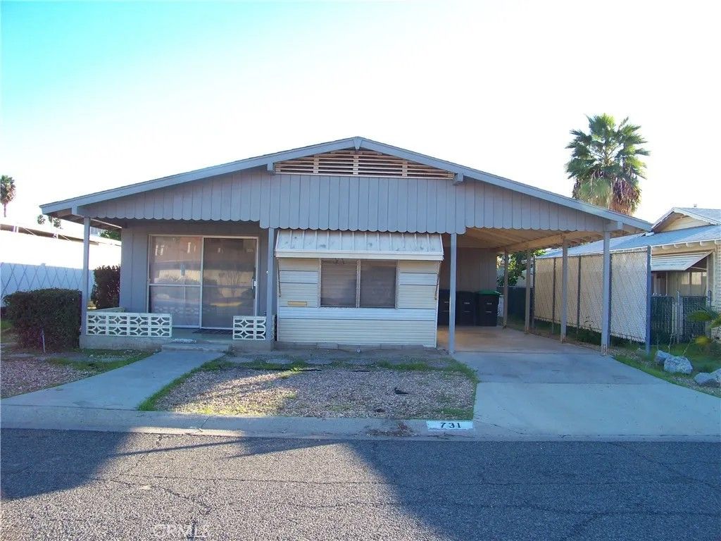 Photo of 731 San Juan Dr, Hemet, CA 92543 (MLS # SW26054525)