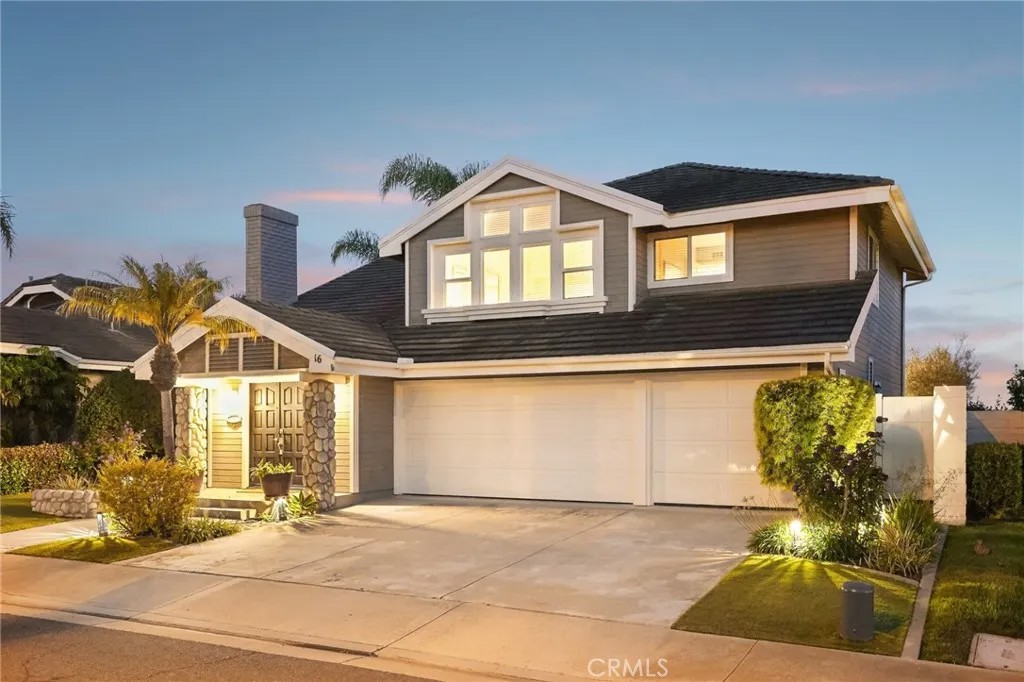 16 Callender Court