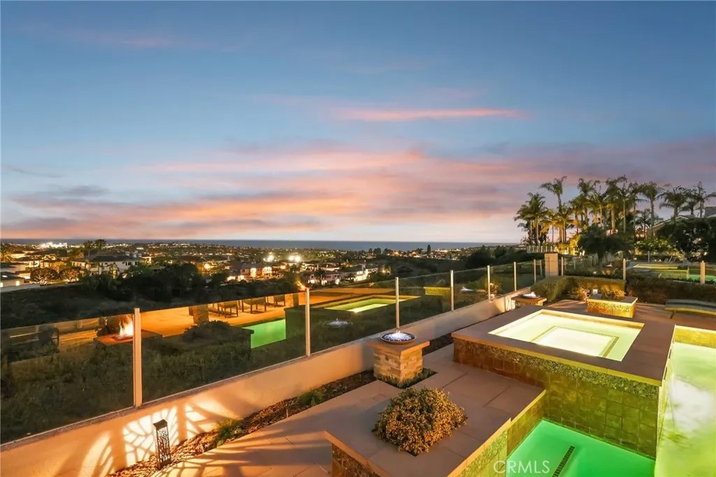 16 Callender Court