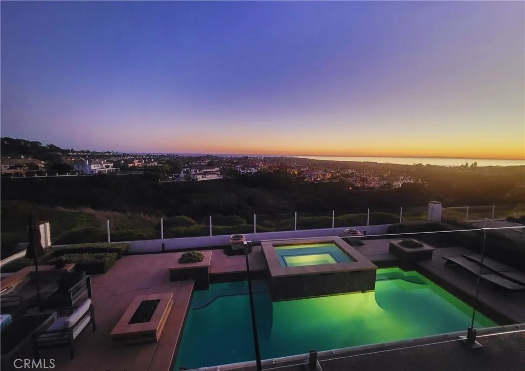 16 Callender Court