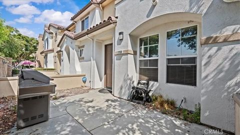 Photo of 12533 Cipriano Ln, Eastvale, CA 91752 (MLS # HD26024771)