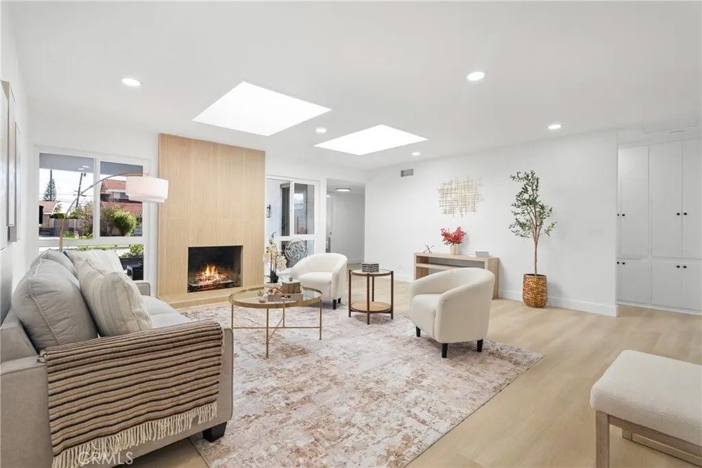 Photo of 13731 Claremont Street, Westminster, CA 92683 (MLS # OC26077428)