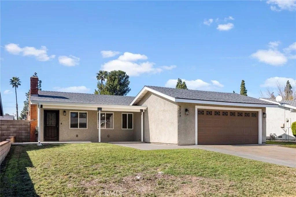 Photo of 2844 S Cypress Point, Ontario, CA 91761 (MLS # CV25281291)