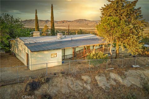 2 beds bed, 2 baths bath property at 58883 Kaweea Drive, Anza, CA 92539